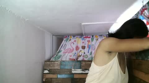 xgurlxlaloox online show from June 7, 4:41 am