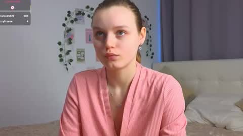 Luna and Lina online show from November 29, 4:27 am