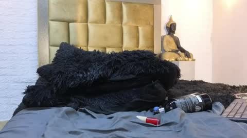 ximena online show from April 12, 8:00 pm