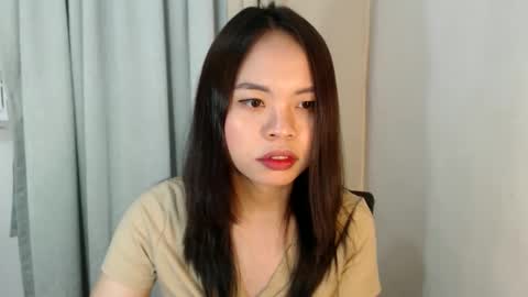 nathalie online show from February 8, 2:48 am