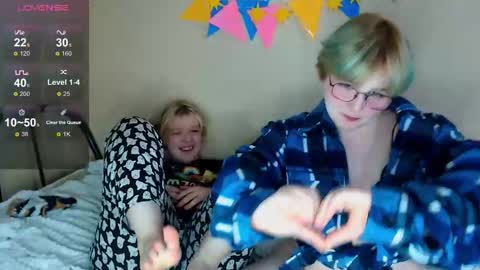 Rixsy online show from September 29, 6:35 pm