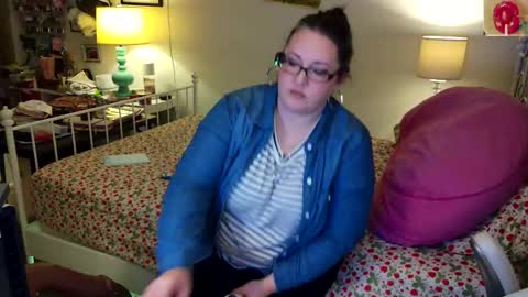 Strawberry Jane online show from March 24, 3:23 am