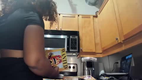 Snapshot of xxxdanidoomsdayxxx chatting on February 6, 11:37 pm Danielle online show from February 6, 11:37 pm