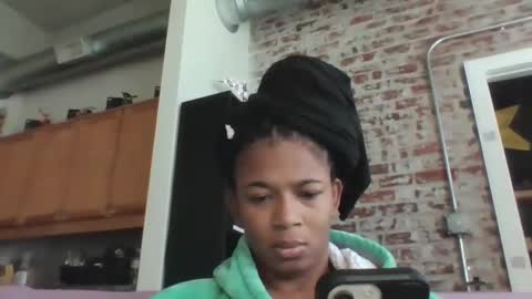 Snapshot of xxxdanidoomsdayxxx chatting on September 10, 7:03 pm Danielle online show from September 10, 7:03 pm