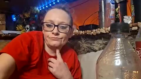 XXXQueenMandyDickenz online show from February 1, 9:08 am