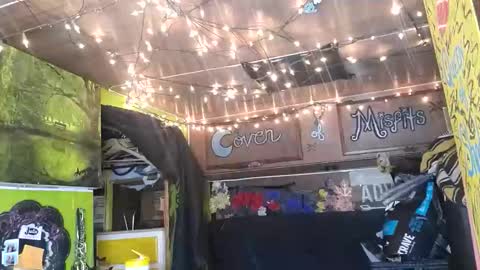 XXXQueenMandyDickenz online show from November 9, 11:55 pm