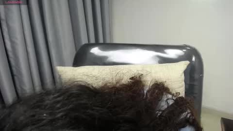 yazhini online show from March 19, 12:09 pm