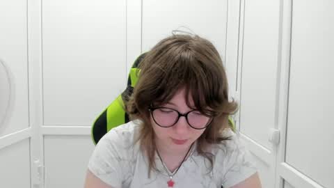 Sofia online show from August 3, 2:01 pm