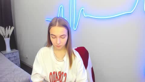 Snapshot of yasminasage chatting on March 10, 2:59 pm Yasmina online show from March 10, 2:59 pm