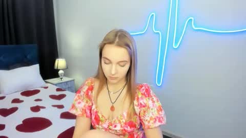 Snapshot of yasminasage chatting on October 11, 6:21 pm Yasmina online show from October 11, 6:21 pm