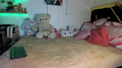 lucy online show from November 14, 5:07 am