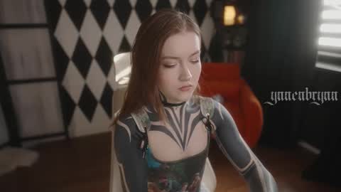 Snapshot of ynnenbrynn chatting on October 11, 7:35 am ynnenbrynn online show from October 11, 7:35 am