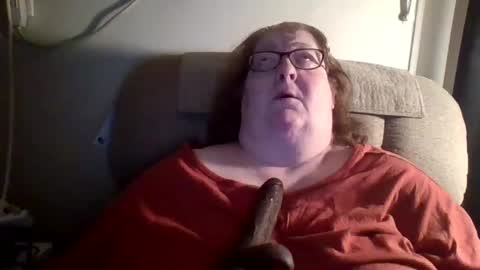 yomoopy online show from February 13, 2:56 am