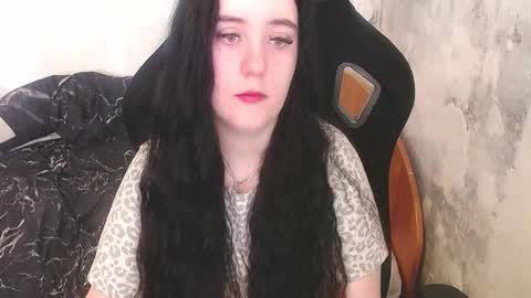 your_8a8y online show from March 17, 7:45 am