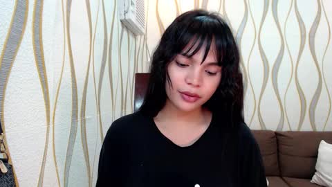 chinnie online show from October 22, 6:24 pm