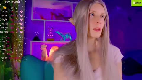 your_spring online show from November 23, 12:24 am