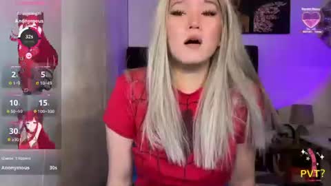 Maria online show from December 1, 9:39 pm