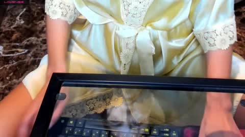 yourastral online show from March 6, 12:10 am