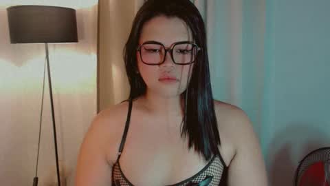 Jessica online show from September 18, 8:57 am