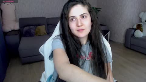 Snapshot of yourr_muse chatting on February 22, 3:45 am Yourr Muse online show from February 22, 3:45 am