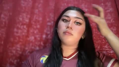 Yanahh online show from February 2, 11:09 am