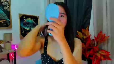 ashy online show from February 15, 10:36 am