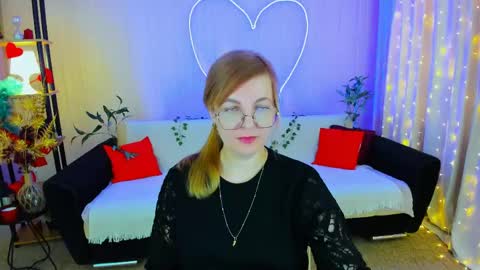 Alice online show from April 15, 9:32 am