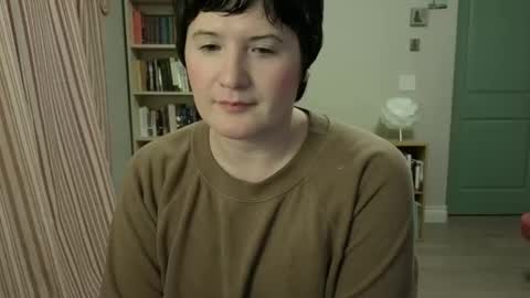 Rose Noire online show from April 28, 1:36 am