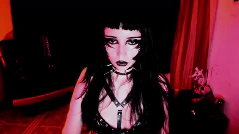 Yue Eclipsa online show from January 17, 5:04 am