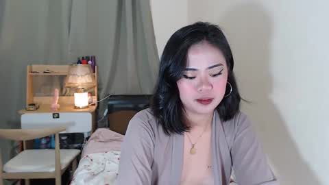 Im Yumekodont forget to followthumbs up and tip me online show from April 1, 7:11 pm