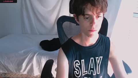 Yuyu online show from February 8, 7:49 pm