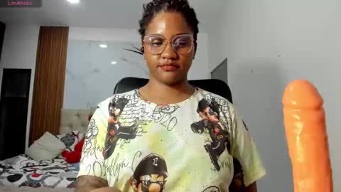 zahra_rose online show from March 20, 12:04 am