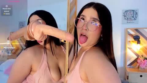 Zaira  online show from December 2, 9:06 pm