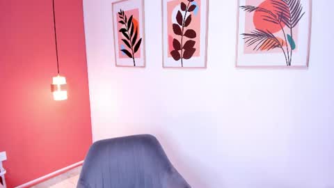 zamira_taylor online show from June 26, 5:20 am