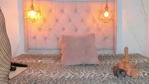 ZAMIRA online show from July 14, 2:11 pm