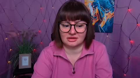 zannadreil online show from February 7, 7:18 pm