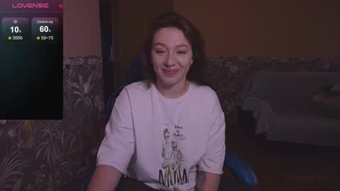 Snapshot of zara_golden chatting on September 12, 2:34 am chaturcum online show from September 12, 2:34 am