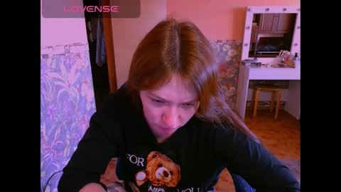 Snapshot of zara_golden chatting on October 28, 3:12 am chaturcum online show from October 28, 3:12 am