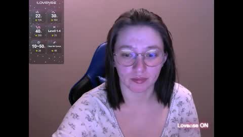 Snapshot of zara_golden chatting on March 9, 4:22 pm chaturcum online show from March 9, 4:22 pm