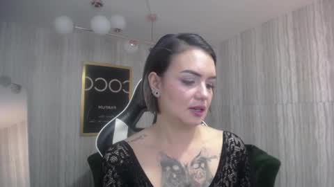 Isabella online show from February 20, 1:12 pm