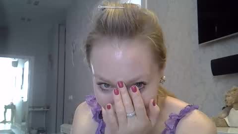 Zarina Swift online show from April 14, 4:45 am