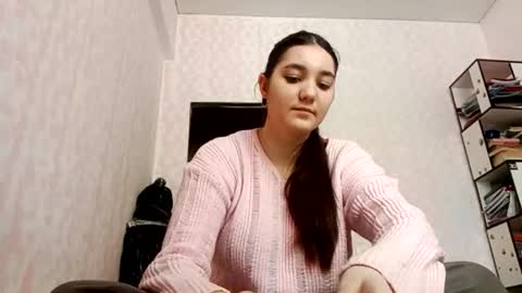 zeniabrossoit online show from February 28, 7:41 am