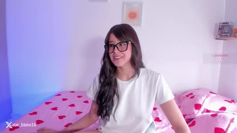 Zoe online show from February 1, 8:18 pm