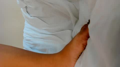 ZOE  online show from May 27, 1:57 am