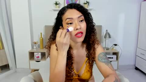 Zoe Gruber online show from June 24, 12:42 am
