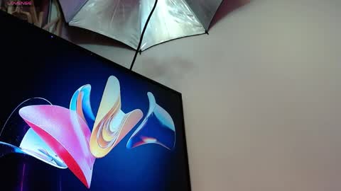 Zoe online show from May 24, 5:06 am