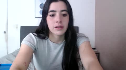 Zoe online show from December 12, 8:43 pm