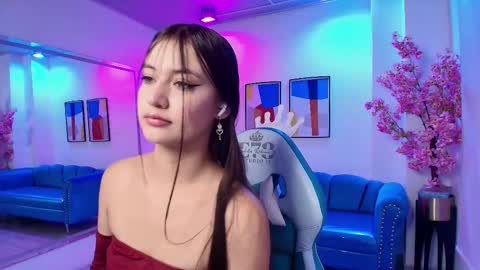 Zoe online show from March 16, 11:25 am