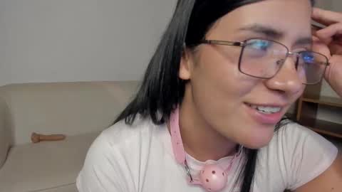 Zoe online show from March 16, 5:44 am