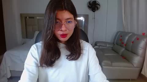 ZOE online show from March 24, 2:55 pm